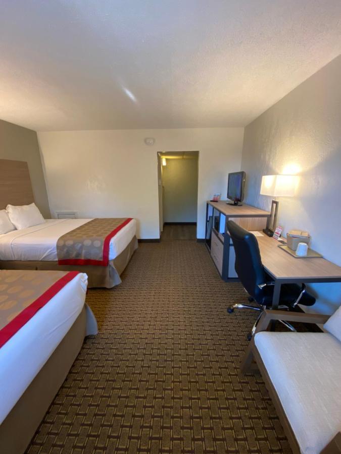 Ramada By Wyndham West Atlantic City Egg Harbor Township Exterior foto