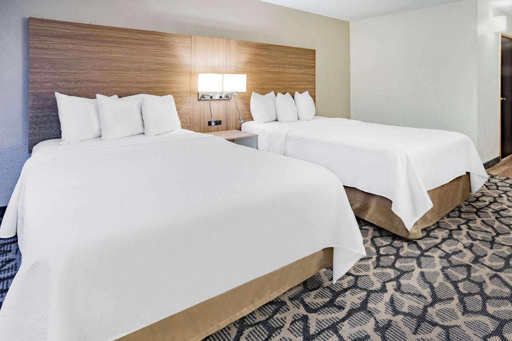 Ramada By Wyndham West Atlantic City Egg Harbor Township Exterior foto